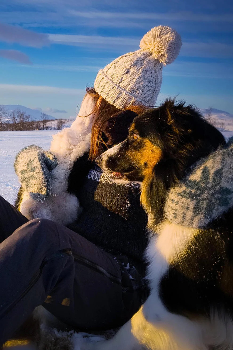 SuperBobble Oatmeal Cable Knit Hat