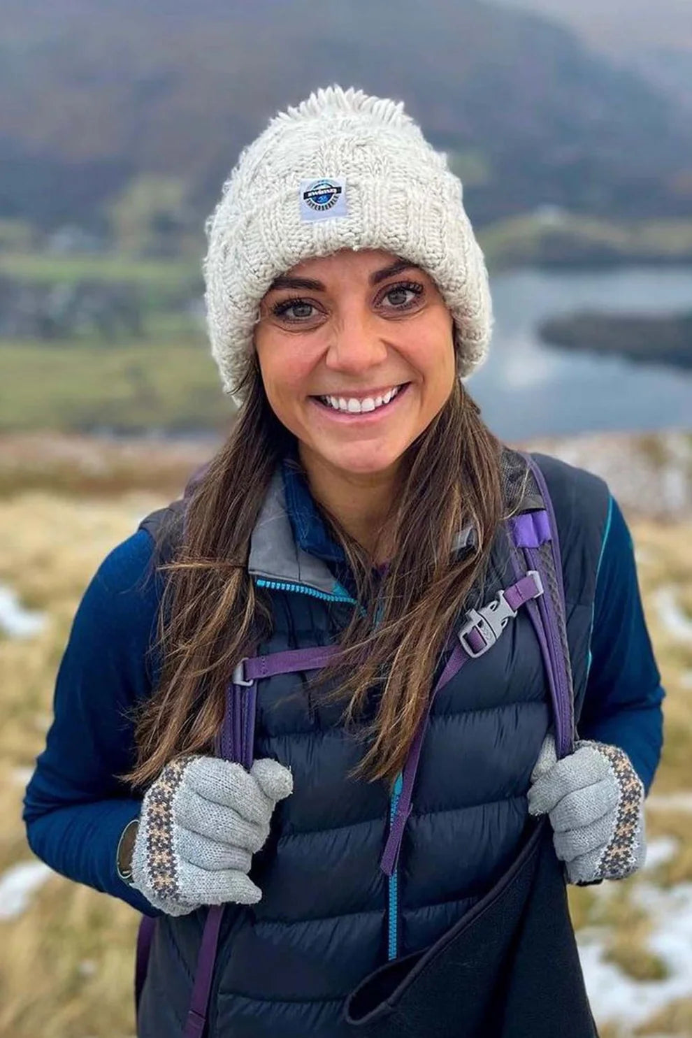 SuperBobble Oatmeal Cable Knit Hat